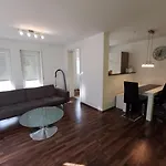 Traumreise Mit Balkon Zentral פרידריכסהאפן