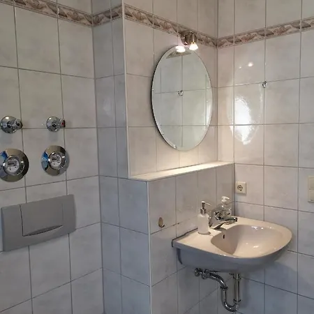 Apartman Traumreise Mit Balkon Zentral