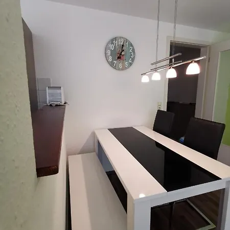 Traumreise Mit Balkon Zentral Apartman