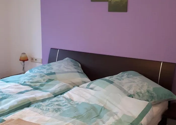 Traumreise Mit Balkon Zentral Lägenhet *